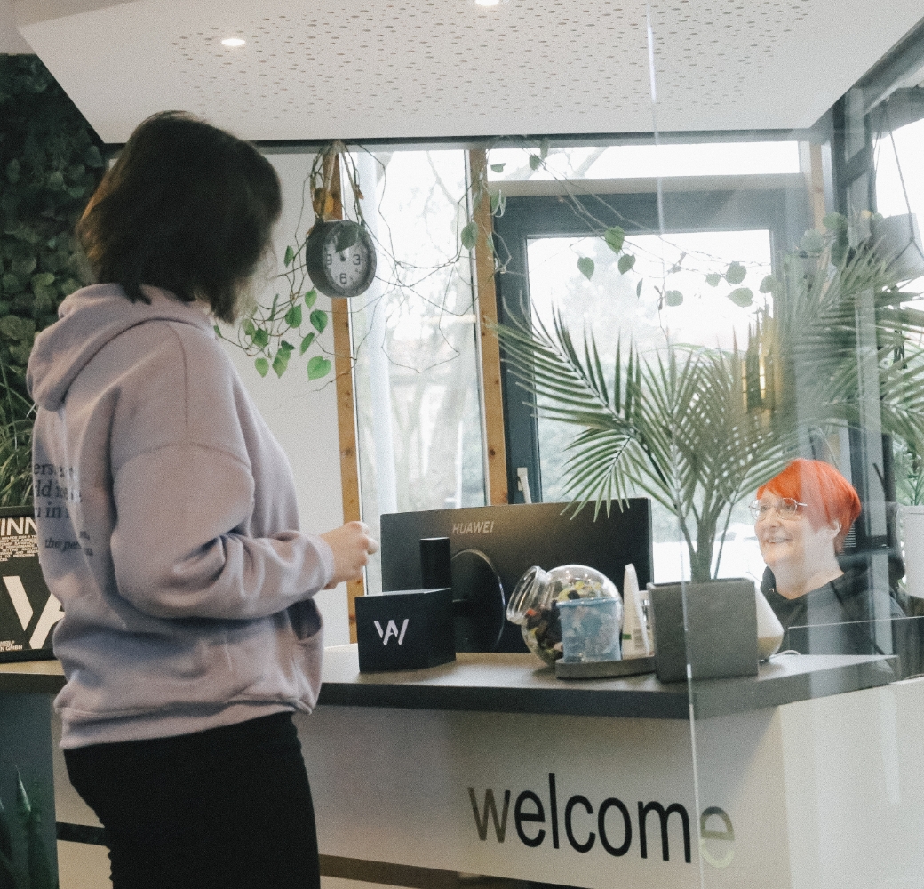 Freundlicher Empfang im Unternehmen Lohnhelden für Lohnabrechnung